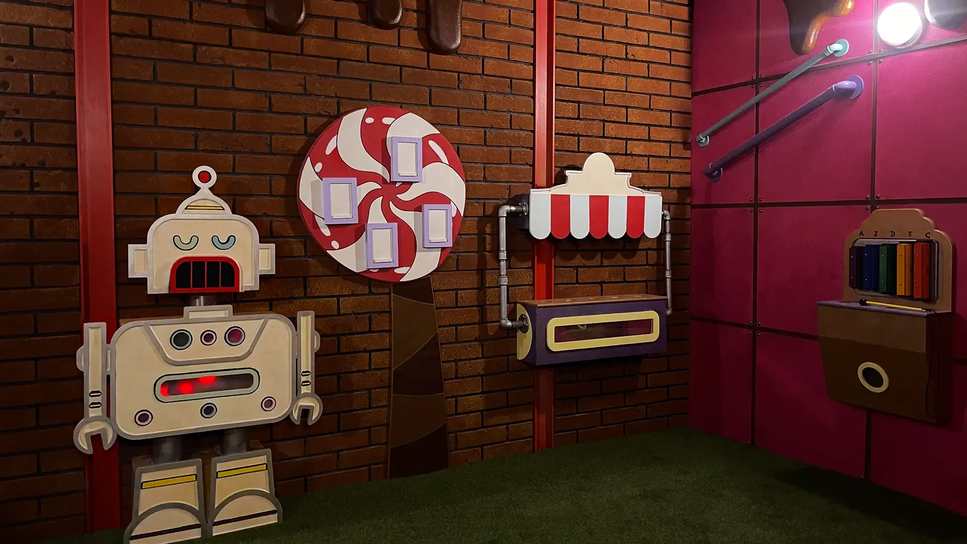 Chocolate Factory escape room set