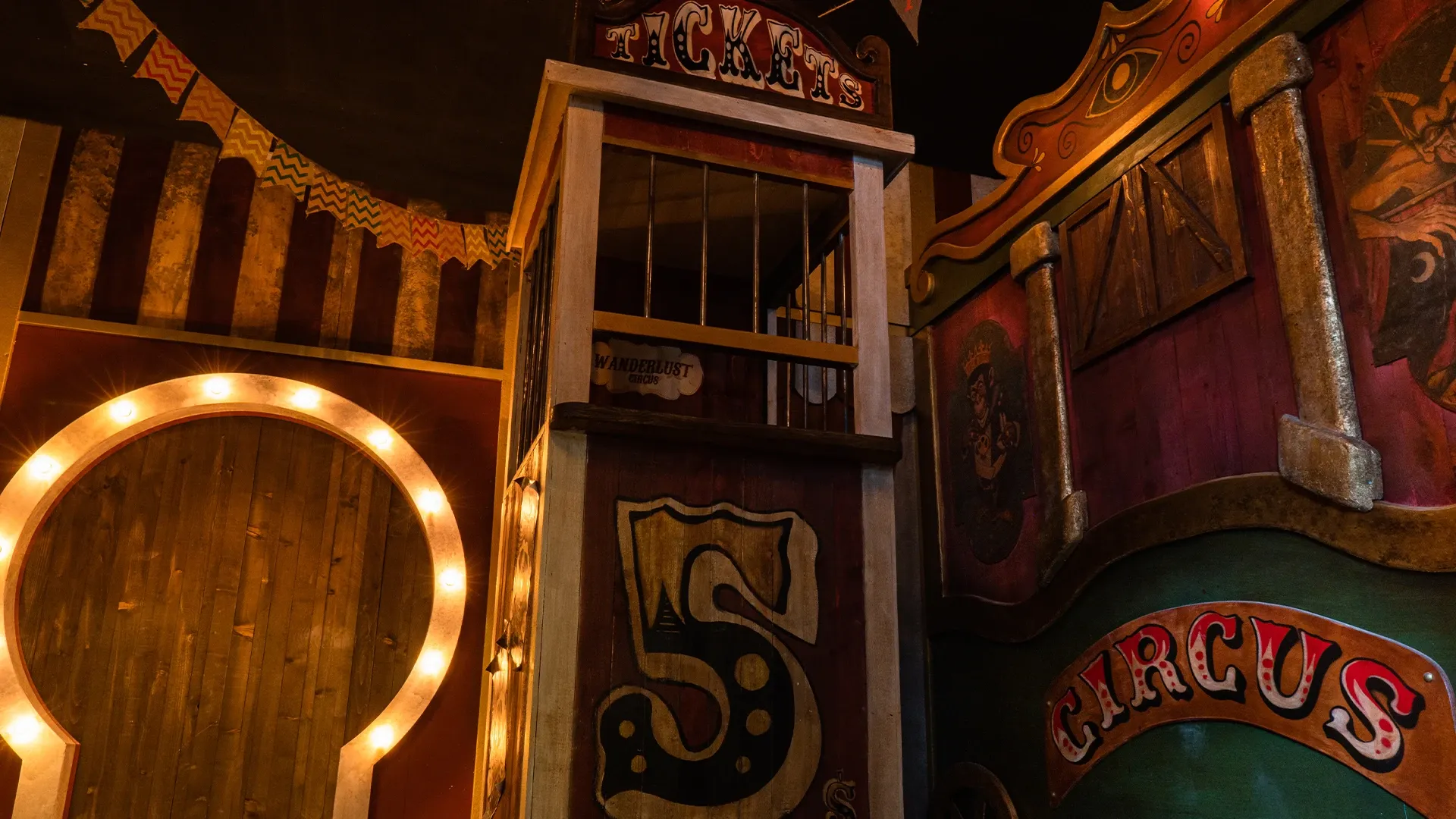 Decorado del escape room Horror Circus