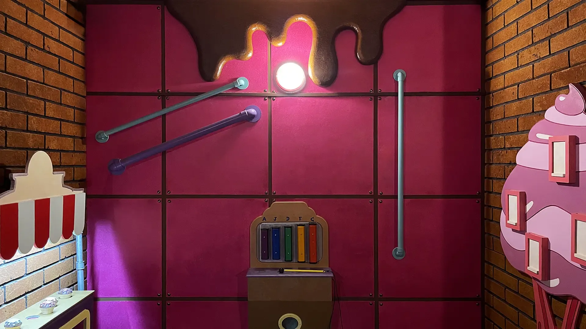 Chocolate Factory escape room set