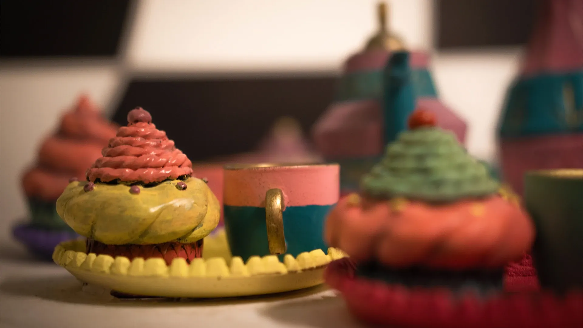 Alice In Wonderland escape room set