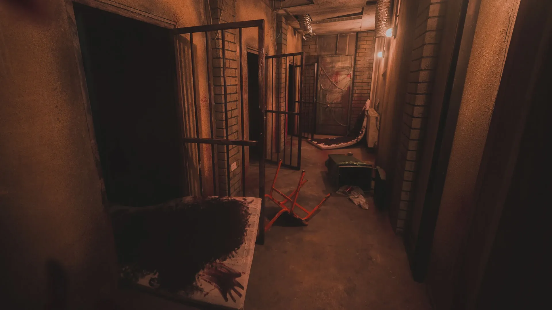 Decorado del escape room Walking Death