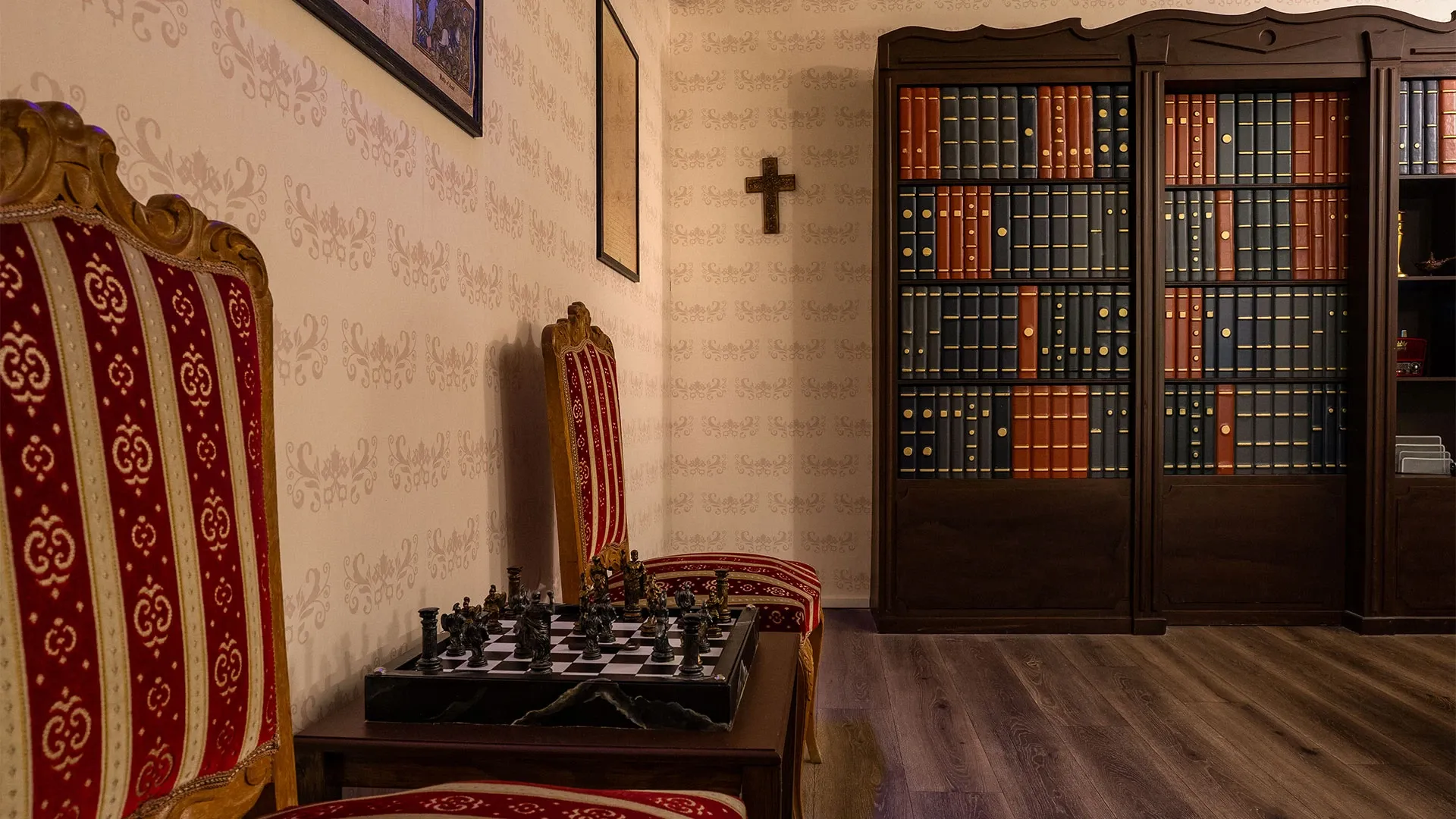 Set des Escape Rooms Illuminati
